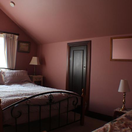 Storey Grange Springwood Pokój zdjęcie